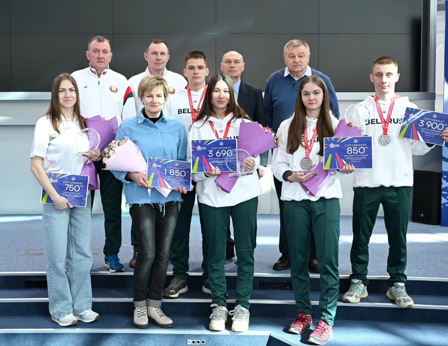 Церемония чествования медалистов  Игр “Дети Приморья”.