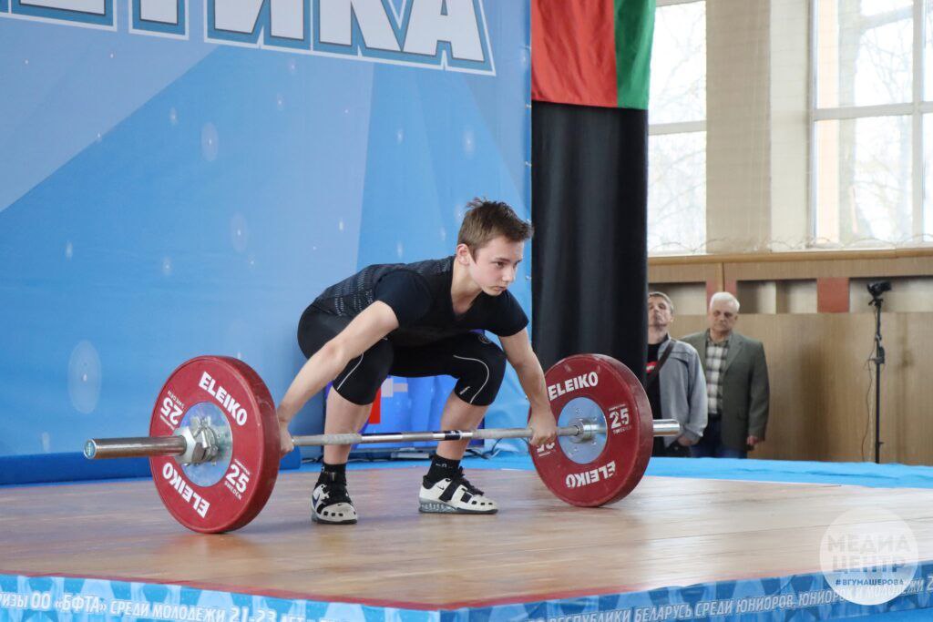 Тяжелоатлет Александр Мотькин третий призер первенства Европы U17.