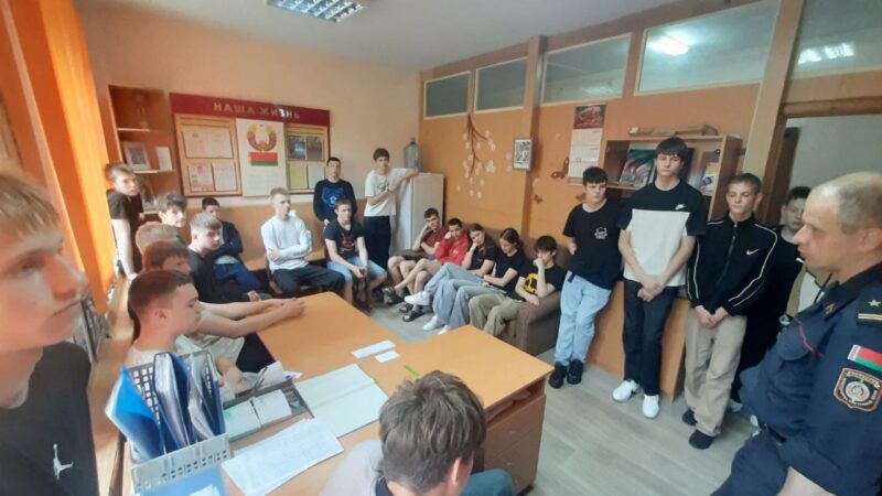 Профилактически беседы с учащимися УО ВГУОР